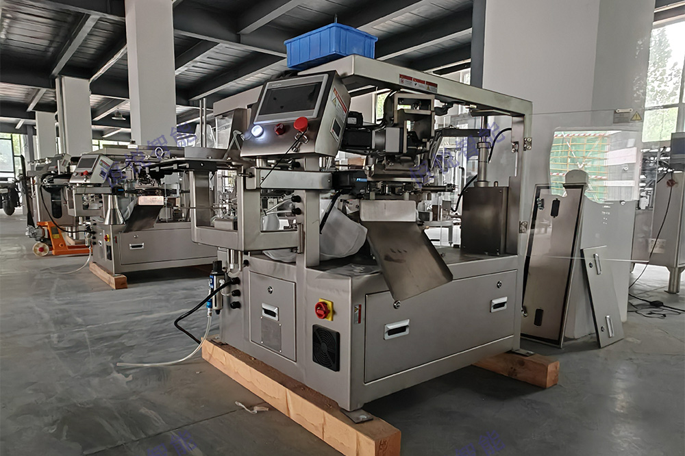 全自動給袋式蜜桃久久久久久整機設計符合GMP標準 全自動給袋式蜜桃久久久久久整機設計符合GMP標準